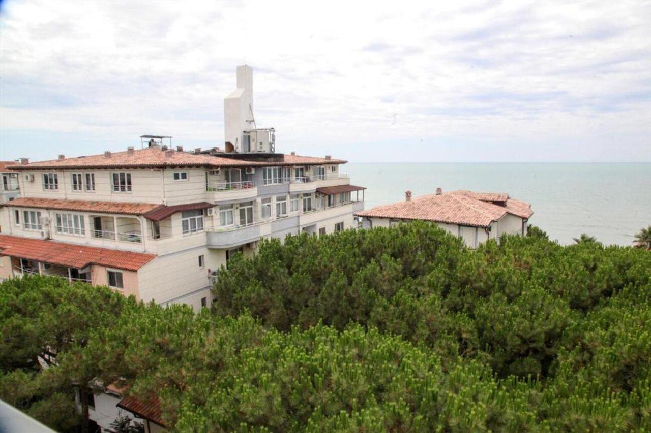 Fafa Beach Hotel Golem  Exteriör bild